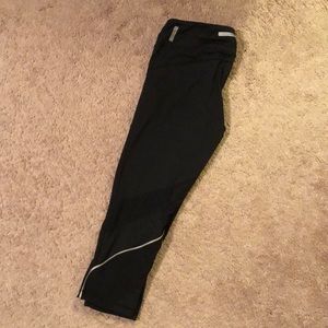 Zella Cropped Pants with Sheer Panels